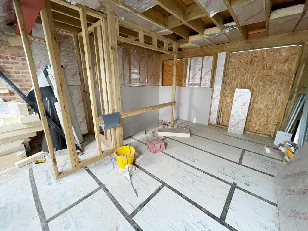 Lot: 134 - SEMI-DETACHED PROPERTY WITH DEVELOPMENT OPPORTUNITY TO BE COMPLETED - Current Second floor condition showing dormer